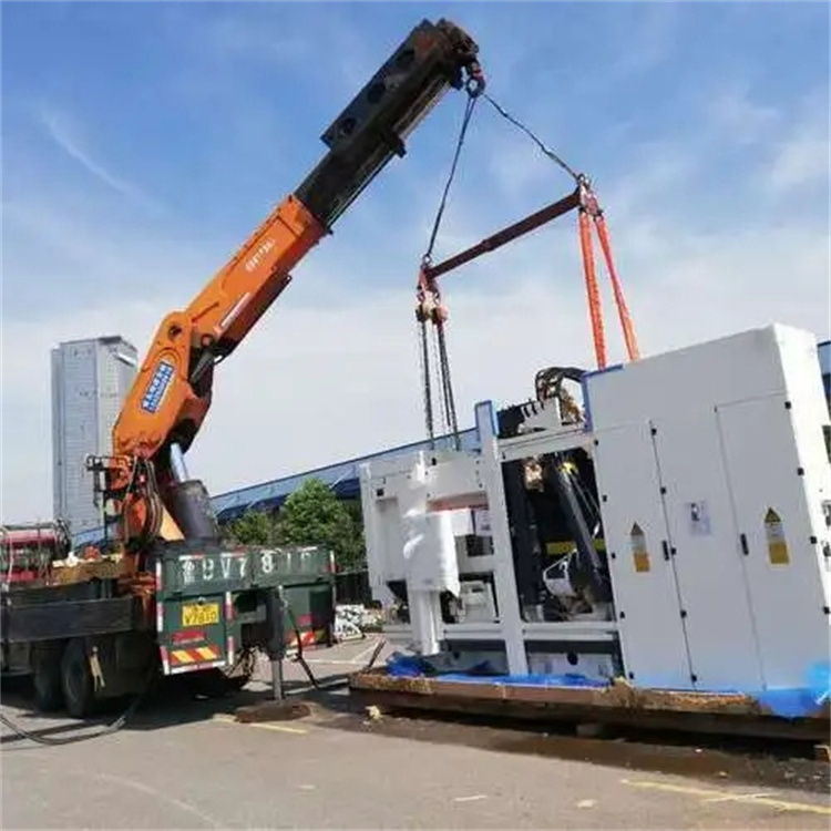 海头镇附近小吊车联系方式|8-16吨|本地及时服务